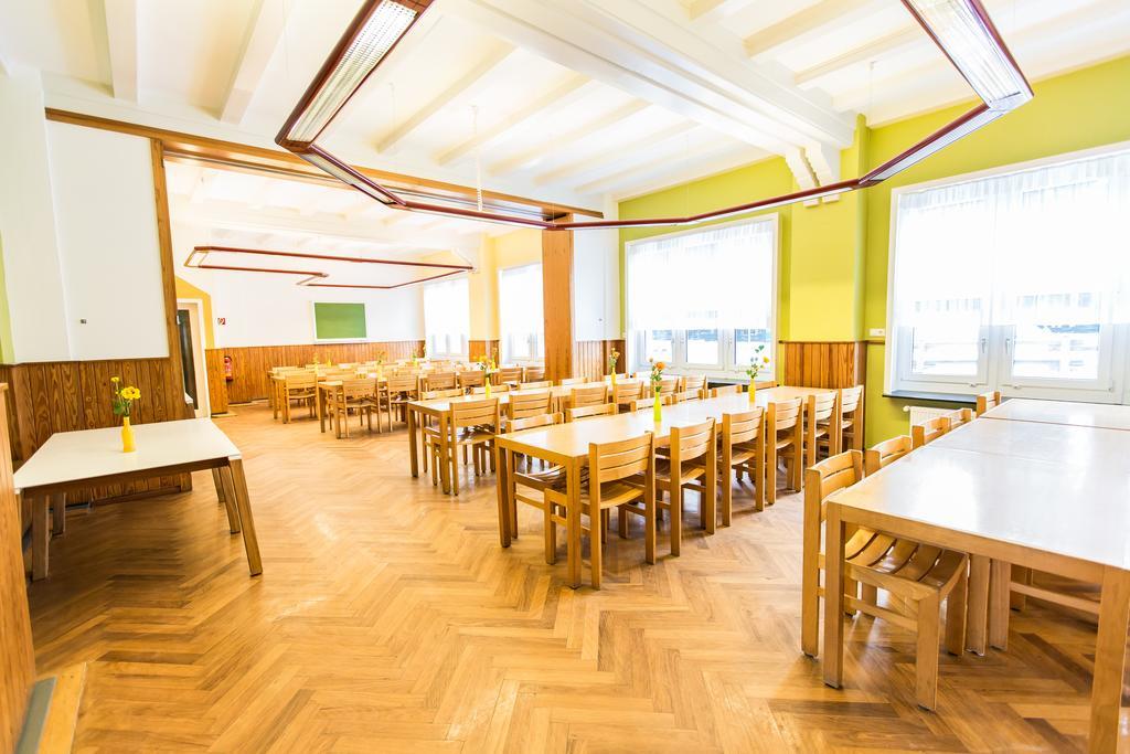 Hostel Erlebnisberg Kappe Винтерберг Екстериор снимка