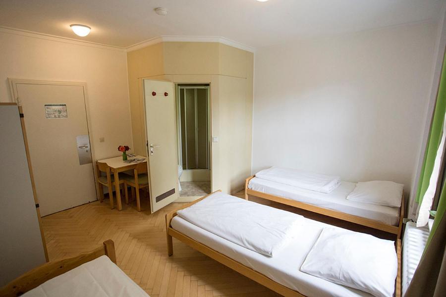 Hostel Erlebnisberg Kappe Винтерберг Екстериор снимка