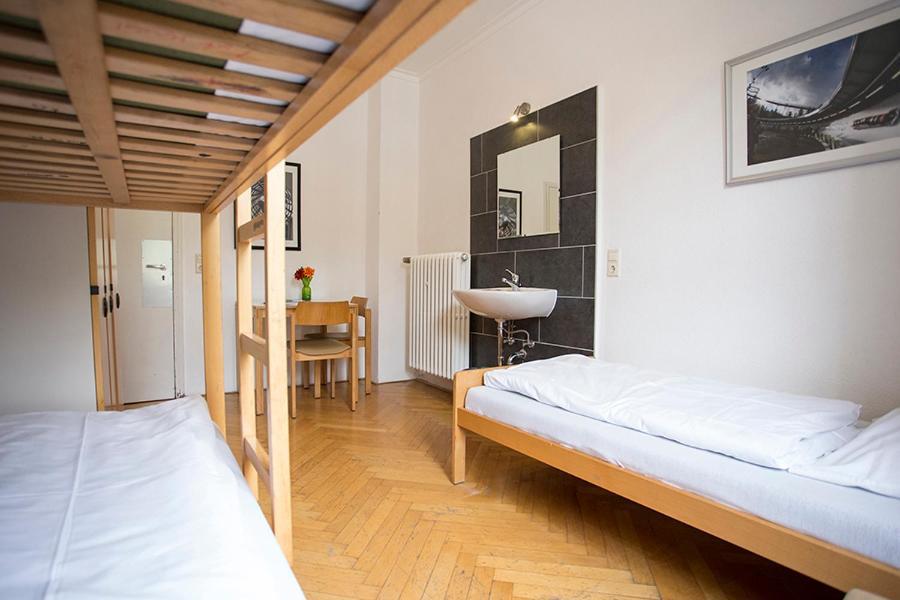 Hostel Erlebnisberg Kappe Винтерберг Екстериор снимка