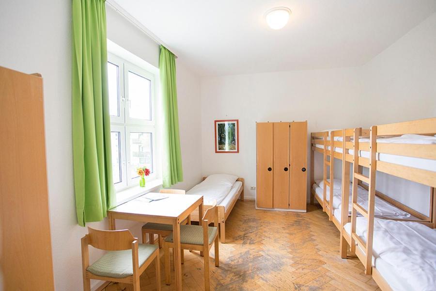 Hostel Erlebnisberg Kappe Винтерберг Екстериор снимка