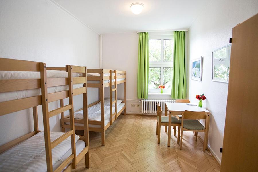 Hostel Erlebnisberg Kappe Винтерберг Екстериор снимка